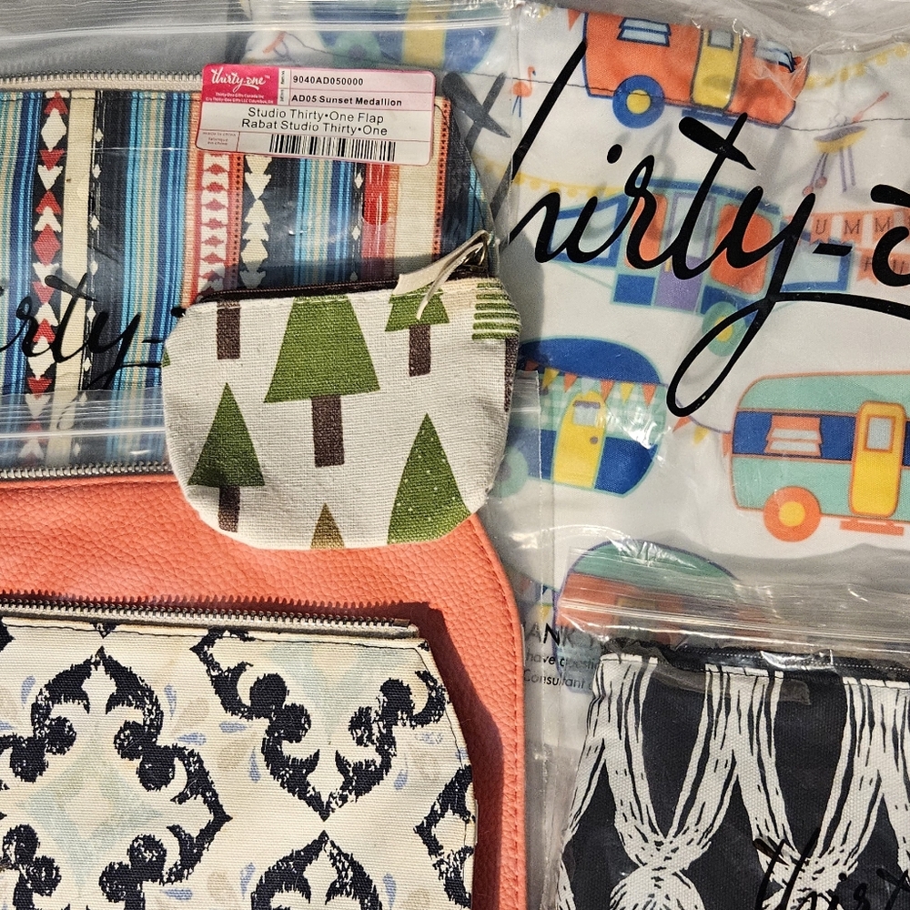 Thirty-One Assorted Patterned Bags - image 2